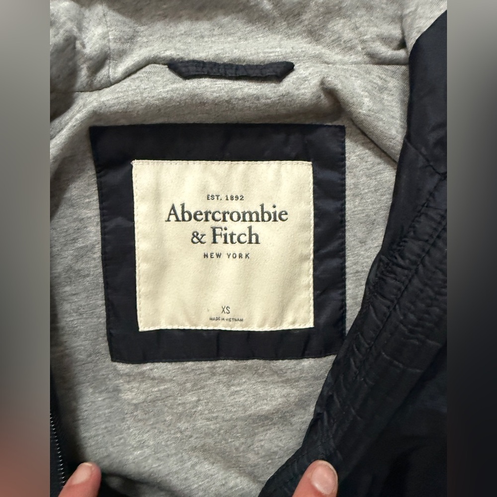 Abercrombie & Fitch Navy Hooded Windbreaker Rain Coat Jacket - XS - Picture 4 of 6